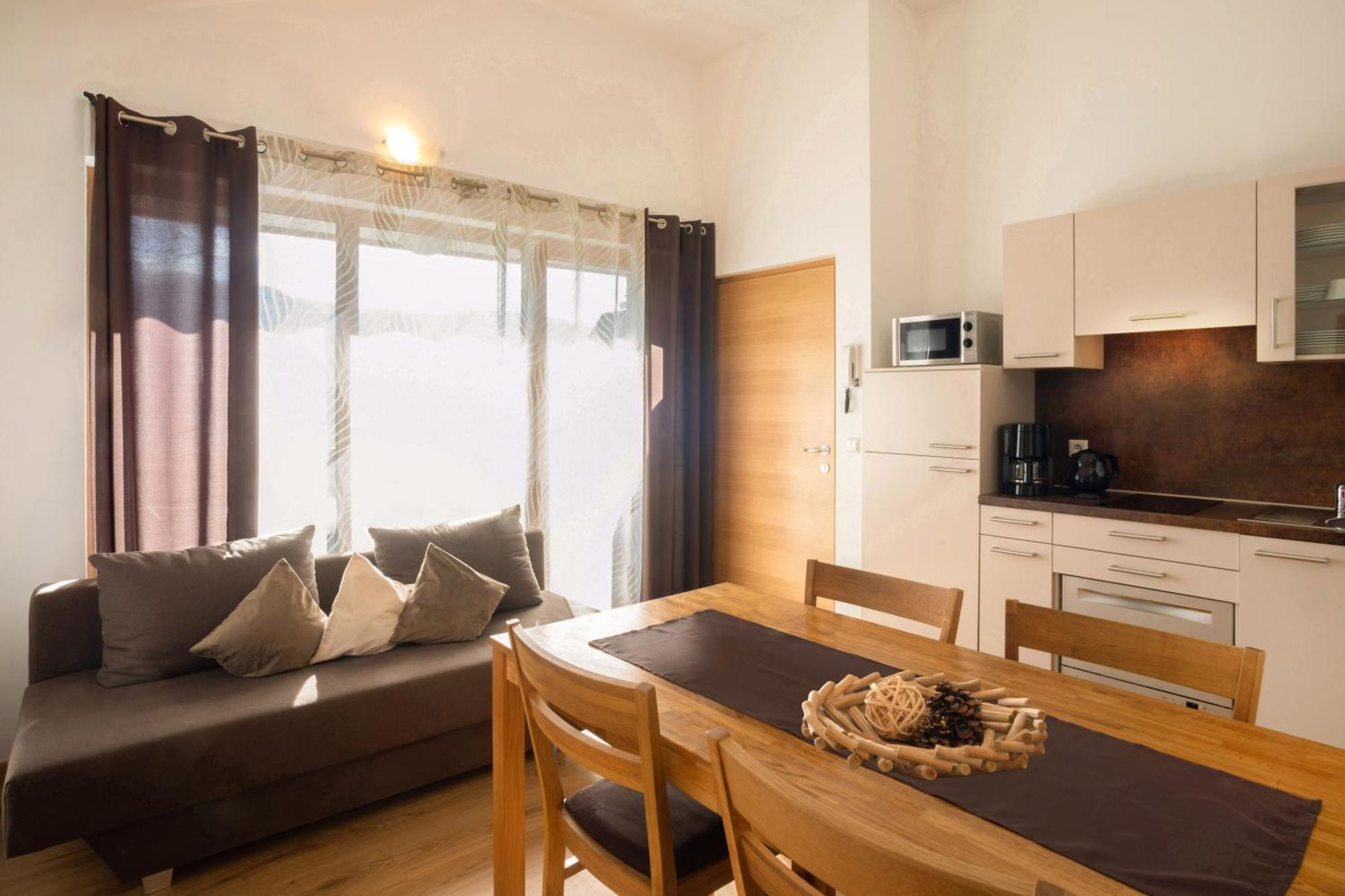 Residence Untermoesslhof ลานา ภายนอก รูปภาพ
